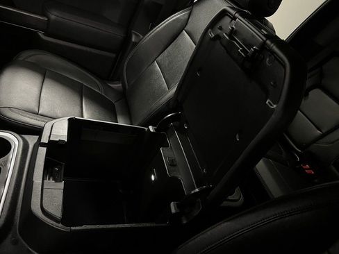 Used 2020 Chevrolet Silverado 2500 LTZ image 48