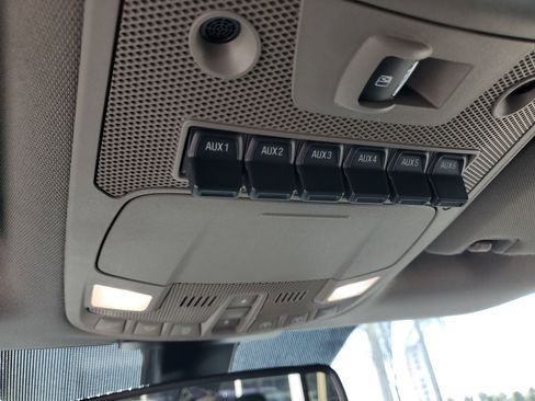 Used 2017 Ford F250 Lariat w/ Lariat Ultimate Package image 29