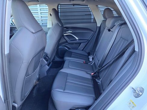New 2025 Audi Q5 Premium Plus image 10
