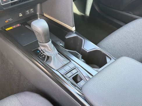 Used 2025 Toyota Camry LE image 24