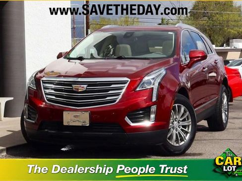 Used 2017 Cadillac XT5 Luxury w/ Driver Awareness Package FWD image 1