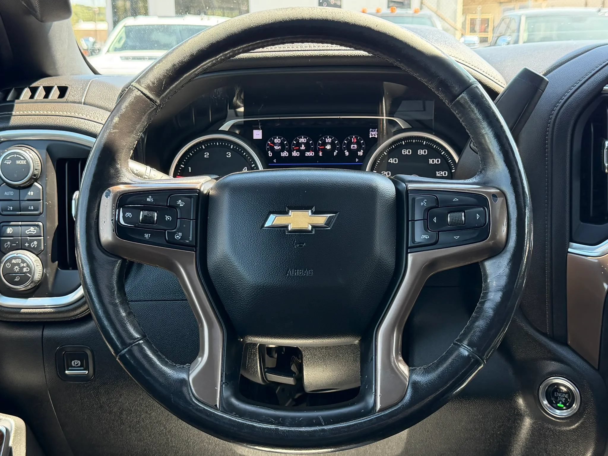 Used 2020 Chevrolet Silverado 2500 High Country w/ Z71 Off-Road Package AWD/4WD image 31