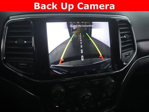 Used 2020 Jeep Grand Cherokee Limited image 25