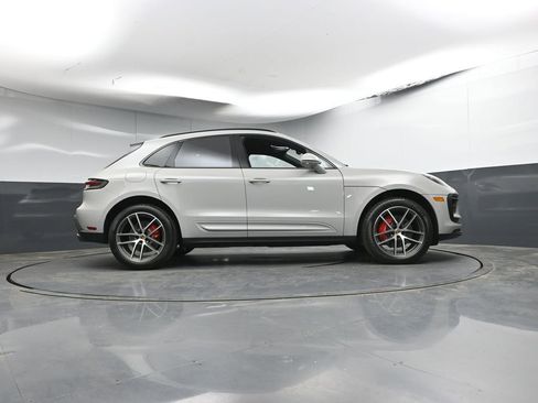 New 2026 Porsche Macan S AWD/4WD image 31