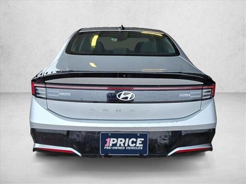 Used 2025 Hyundai Sonata SEL image 6