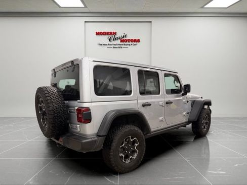 Used 2023 Jeep Wrangler Unlimited Rubicon 4xe w/ Cold Weather Group AWD/4WD image 8