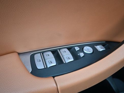 Used 2023 BMW X4 xDrive30i w/ M Sport Package image 25