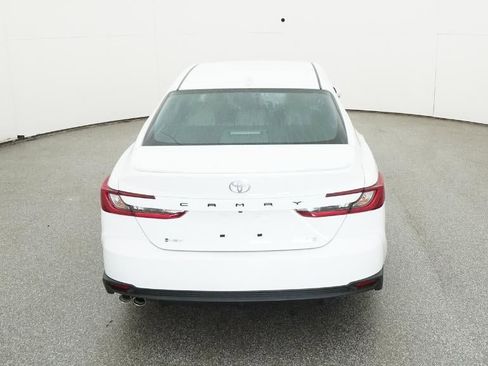 New 2026 Toyota Camry SE image 7