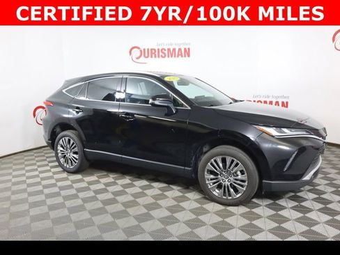 Used 2023 Toyota Venza XLE AWD/4WD image 16