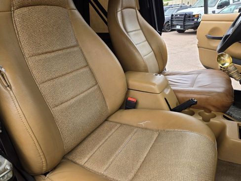 Used 1997 Jeep Wrangler Sport image 20