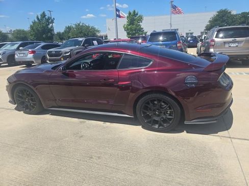 Used 2018 Ford Mustang Premium w/ Ecoboost Performance Package RWD image 5