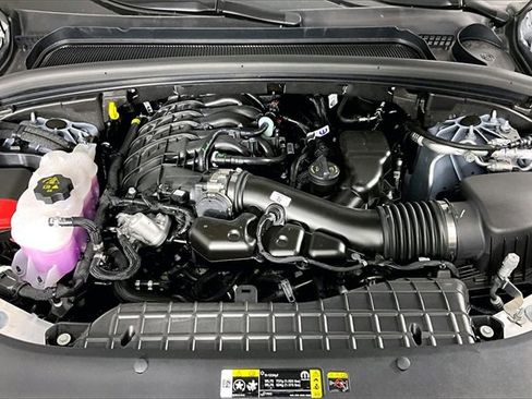 New 2025 Jeep Grand Cherokee Limited w/ Black Appearance Package image 2