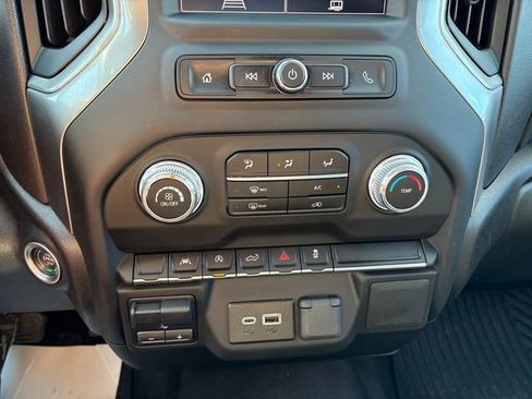 Used 2024 GMC Sierra 1500 Pro w/ Graphite Edition AWD/4WD image 16