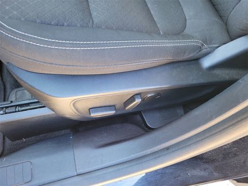 Used 2024 Ford Escape Active image 15