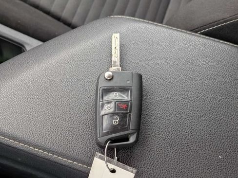 Used 2025 Volkswagen Jetta S FWD image 28