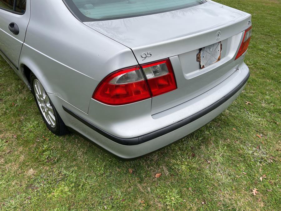 Used 2003 Saab 9-5 Linear FWD image 16