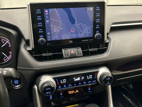 Certified 2020 Toyota RAV4 Limited AWD/4WD image 14