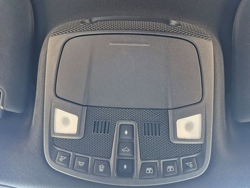 Used 2021 Ford Expedition XLT AWD/4WD image 28