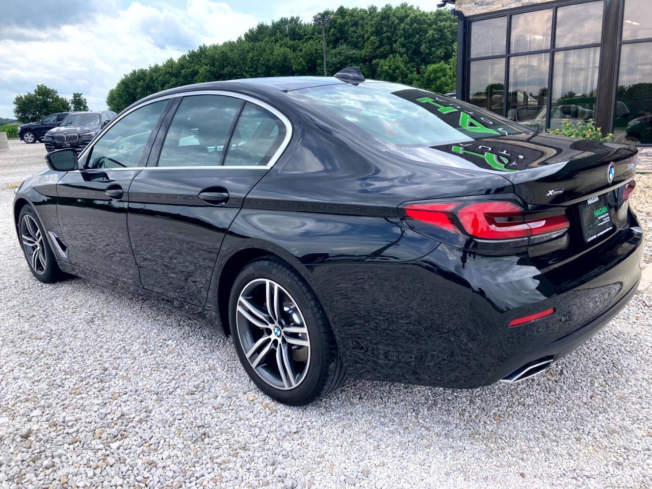 Used 2022 BMW 530i xDrive w/ Premium Package AWD/4WD image 6