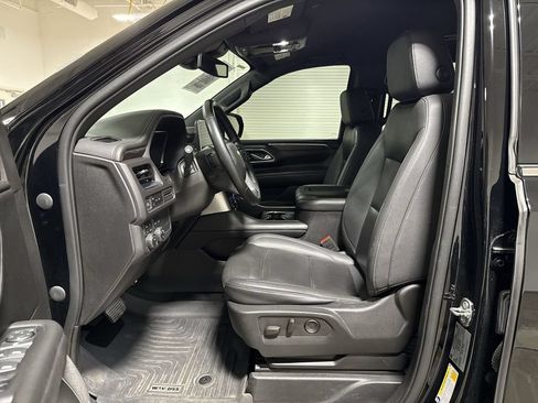 Used 2023 Chevrolet Suburban LT AWD/4WD image 20