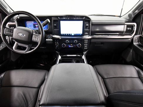 Used 2023 Ford F250 Lariat image 3