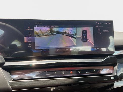 New 2027 BMW 530i w/ M Sport Package RWD image 23