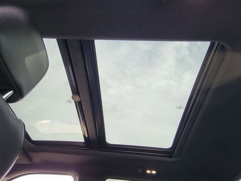 Used 2019 Ford F150 Raptor w/ Equipment Group 802A Luxury image 14