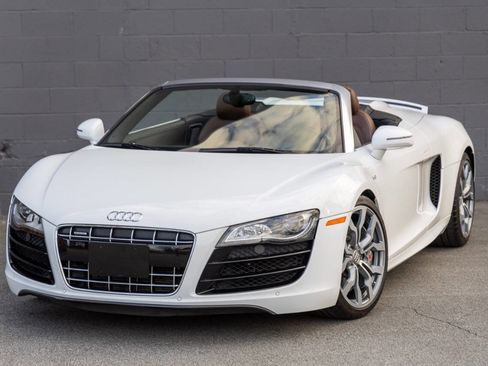 Used 2012 Audi R8 V10 image 13