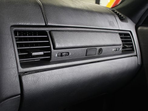 Used 1995 BMW M3 Coupe RWD image 71