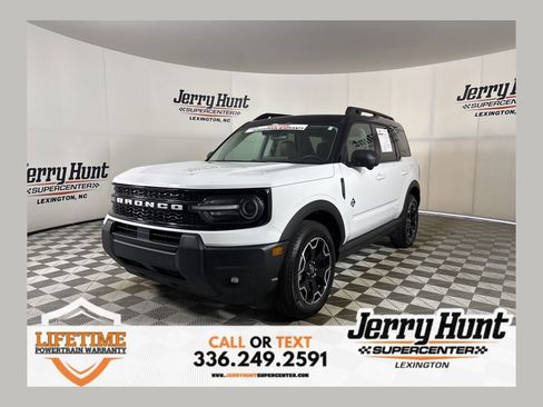 Used 2025 Ford Bronco Sport Outer Banks w/ Outer Banks Tech Package+ AWD/4WD image 1