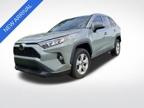 Used 2021 Toyota RAV4 XLE FWD image 7