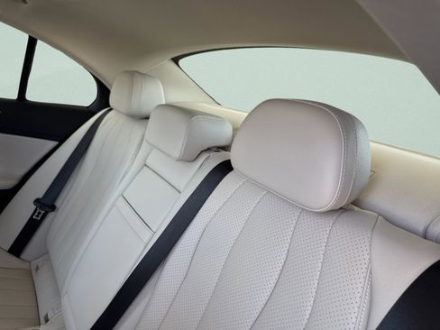 New 2026 Mercedes-Benz E 350 Sedan image 47