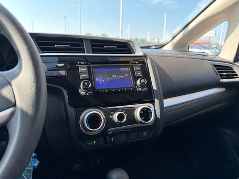 Used 2015 Honda Fit LX image 25