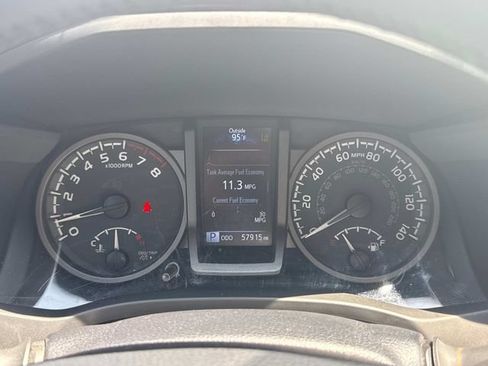 Used 2023 Toyota Tacoma TRD Sport w/ Technology Package AWD/4WD image 37