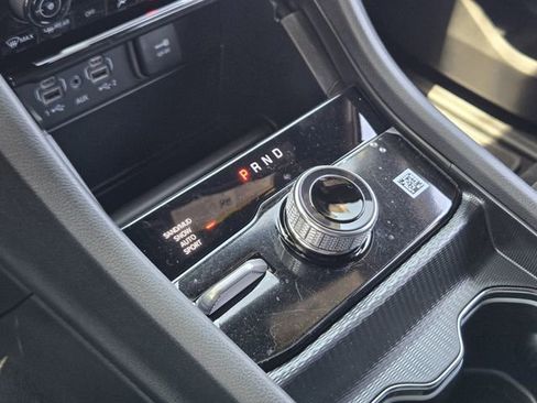 New 2025 Jeep Grand Cherokee L Limited image 15