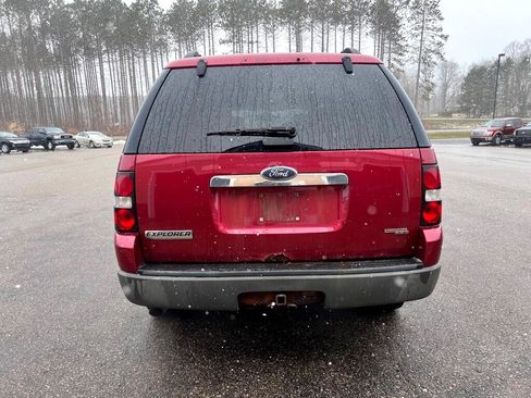 Used 2006 Ford Explorer XLS image 5