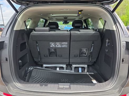 New 2026 Kia Carnival SX Prestige FWD image 4