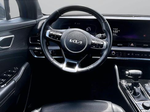 Used 2023 Kia Sportage X-Line AWD/4WD image 5