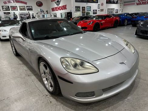 Used 2008 Chevrolet Corvette Coupe RWD image 4