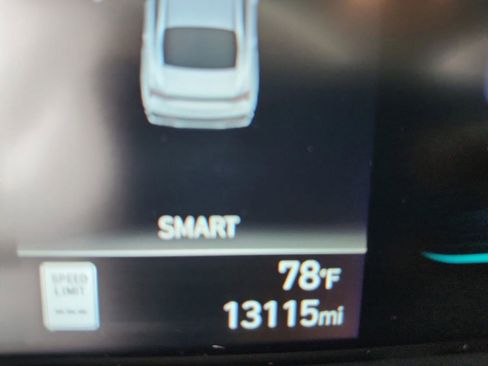 Certified 2025 Hyundai Elantra Sport FWD image 27