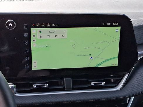 Used 2025 Chevrolet Equinox LT AWD/4WD image 17