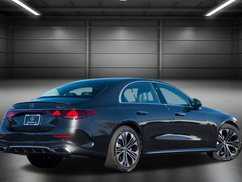 Certified 2025 Mercedes-Benz E 350 4MATIC Sedan image 13