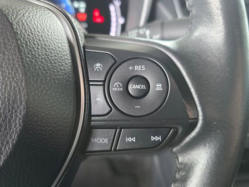 Used 2024 Toyota Corolla XSE image 30