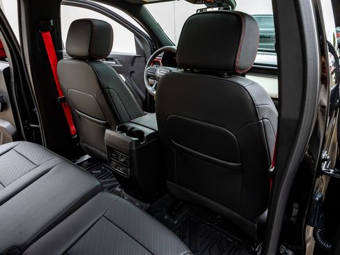 Used 2026 GMC Canyon AT4X AWD/4WD image 34