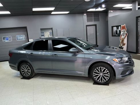 Used 2021 Volkswagen Jetta S image 9