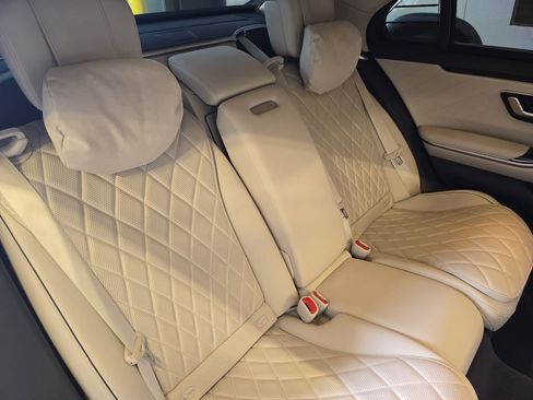 Used 2023 Mercedes-Benz S 580 4MATIC Sedan image 14