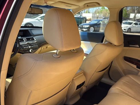 Used 2010 Honda Crosstour EX-L image 15