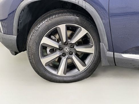 Certified 2025 Honda Pilot Elite image 24