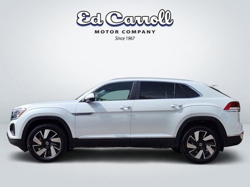Certified 2024 Volkswagen Atlas Cross Sport SEL AWD/4WD image 4