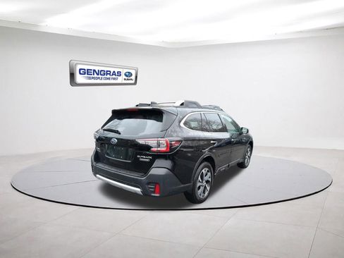 Used 2020 Subaru Outback Touring image 7